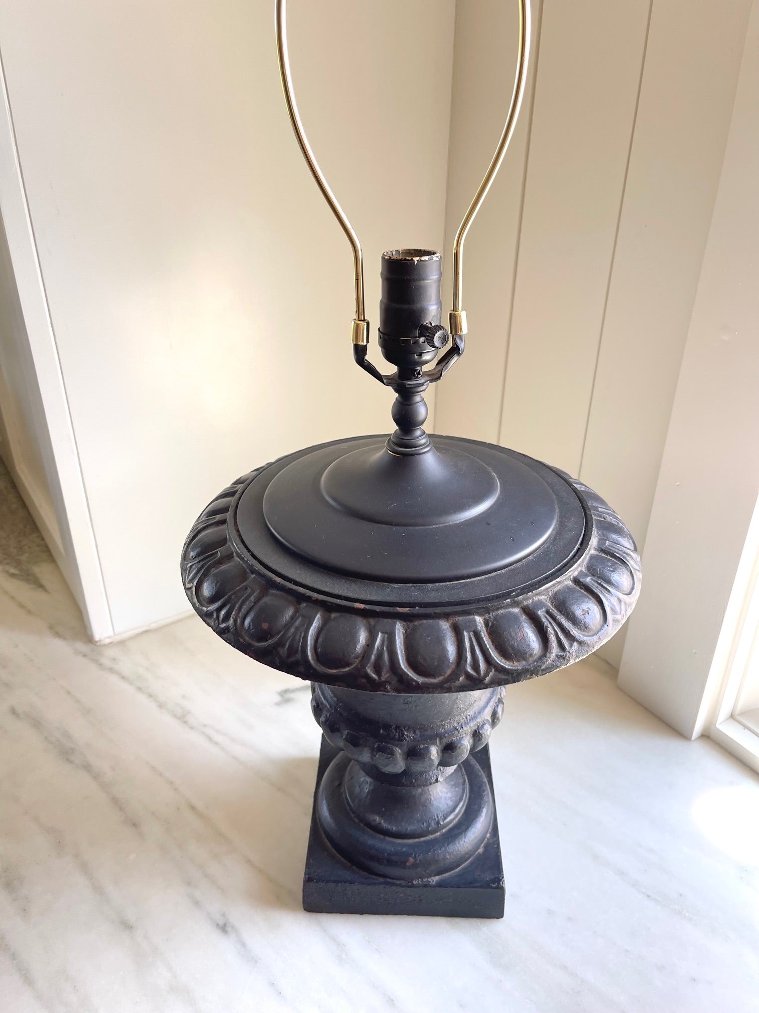 Vintage Cast Iron Urn Lamp