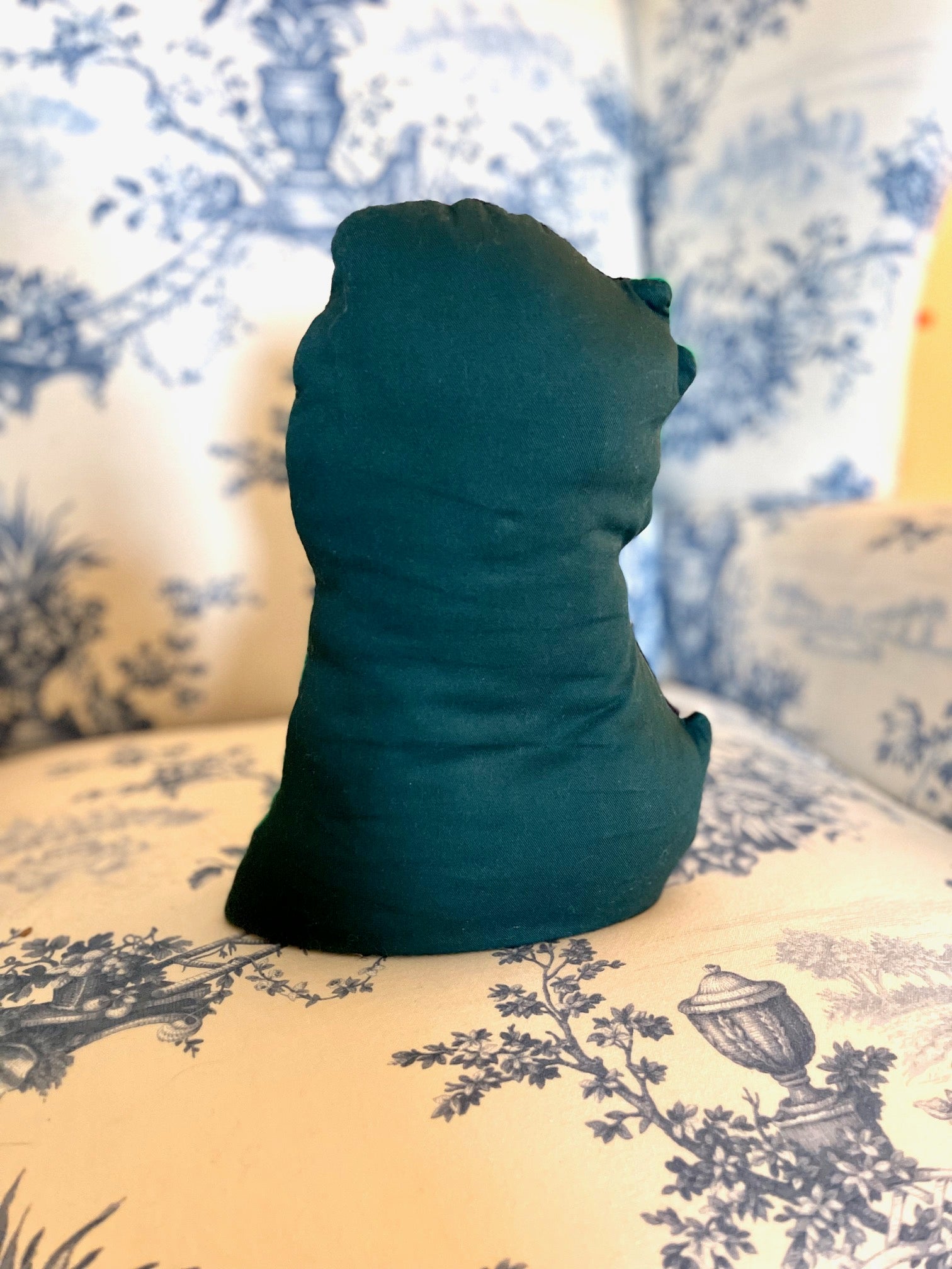 Vintage Christmas Needlepoint King Charles Spaniel Pillow