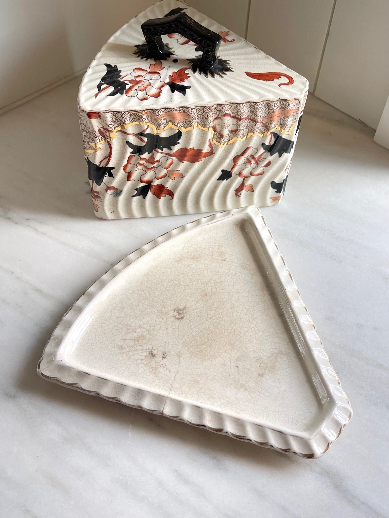 Circa 1889 Hines Bros Heron Cross Cheese Dish